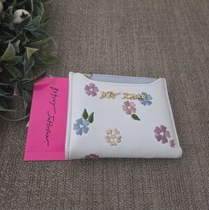 Betsey Johnson White Wallet with Floral Embroidery
